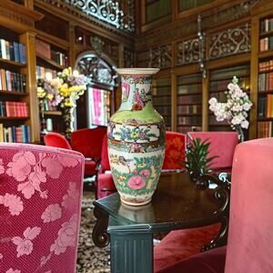 ACF Rose Medallion 10 Inch Vase Japanese Porcelain Hong Kong